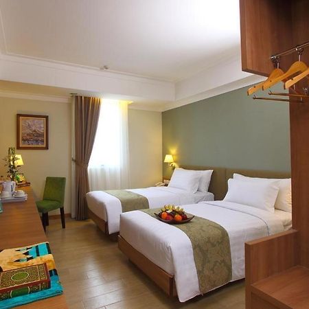 Aziza Syariah Hotel Solo By Horison Surakarta (Solo) Exterior foto